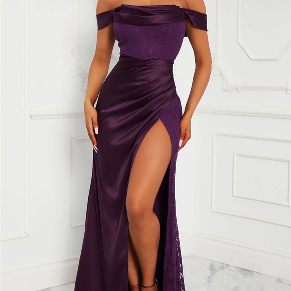 Deep purple evening gown dress - Picture 1 of 4